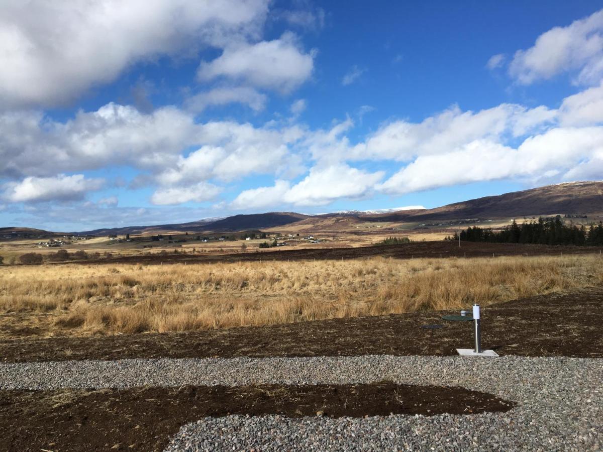 Skeabost View Pods Skye Villa Портри Екстериор снимка