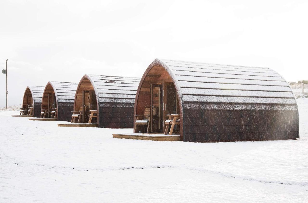 Skeabost View Pods Skye Villa Портри Екстериор снимка