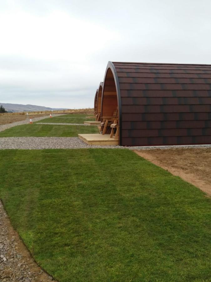Skeabost View Pods Skye Villa Портри Екстериор снимка