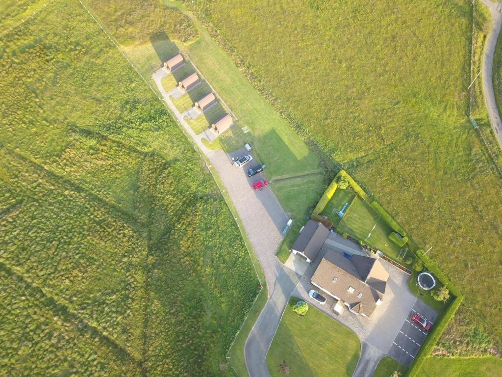 Skeabost View Pods Skye Villa Портри Екстериор снимка